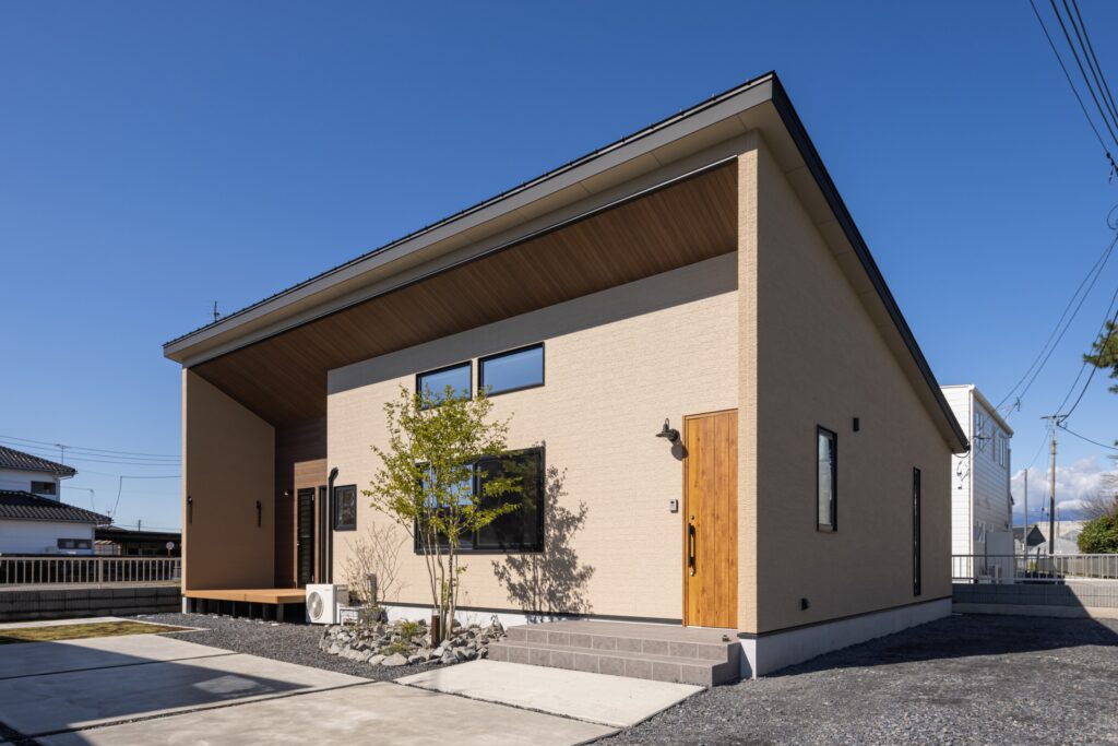 板張りの軒天井がオシャレな平屋