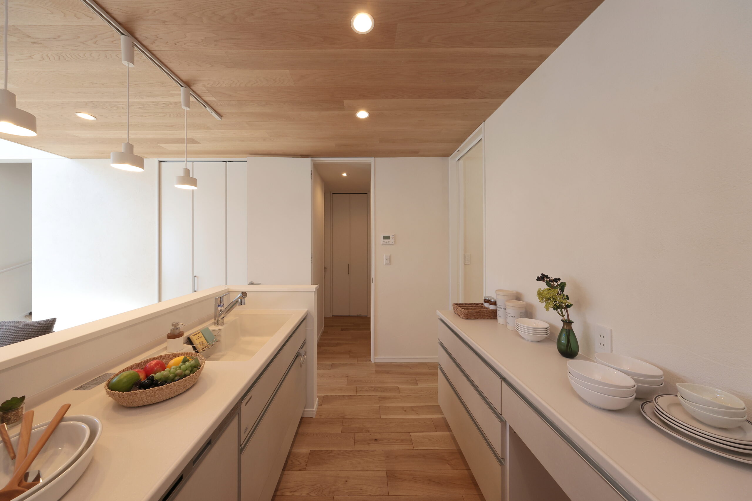 カップボード付きキッチン